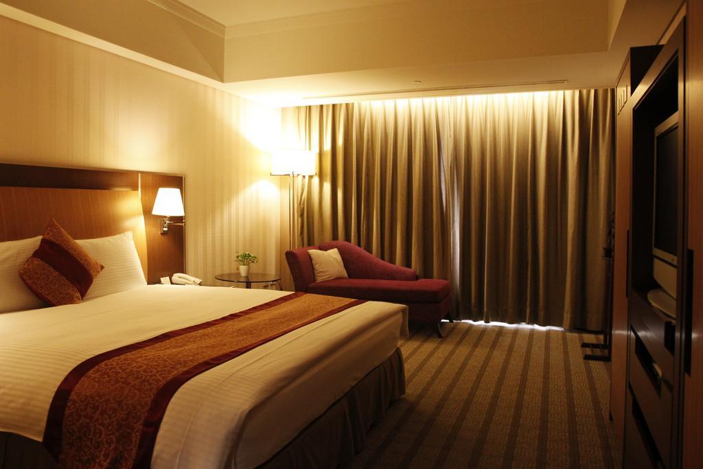 Evergreen Plaza Hotel - Tainan Ruang foto