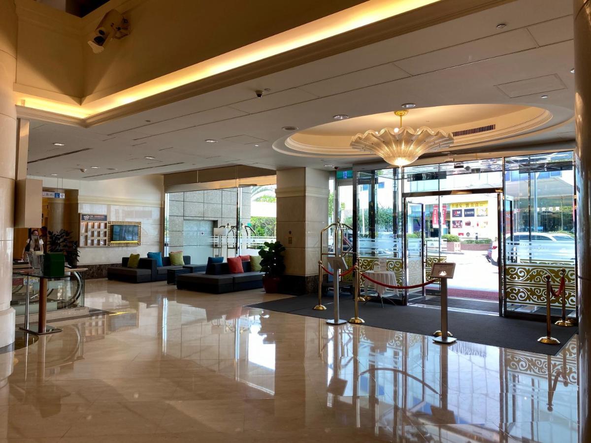 Evergreen Plaza Hotel - Tainan Bagian luar foto Lobby