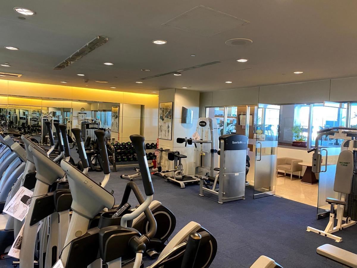 Evergreen Plaza Hotel - Tainan Bagian luar foto The gym at the hotel